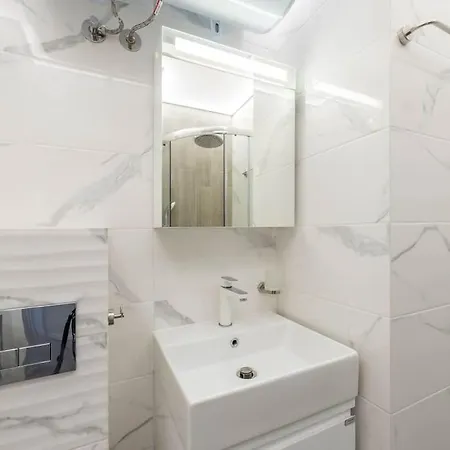 Apartman Sweet Tiny Center Space