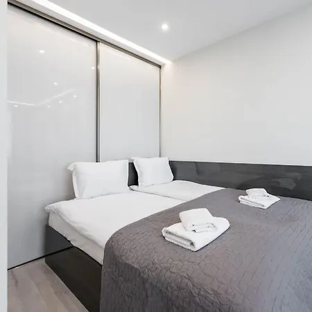 Apartament Sweet Tiny Center Space *